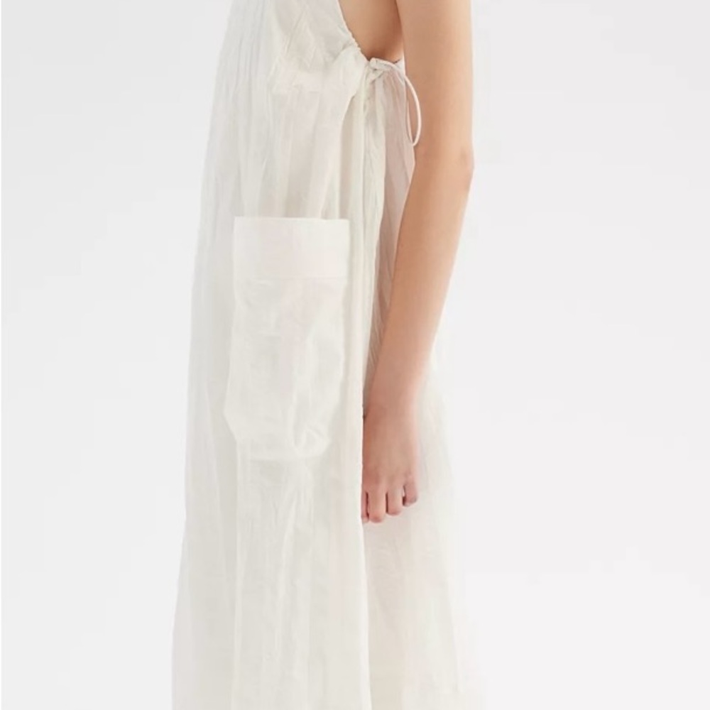 Urban Outfitters Crinkle White Sleeveless Dress - Picture 2 of 15